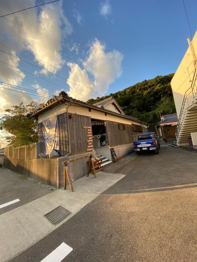 Guest House & Bar Diamond Head Mihana Exteriér fotografie